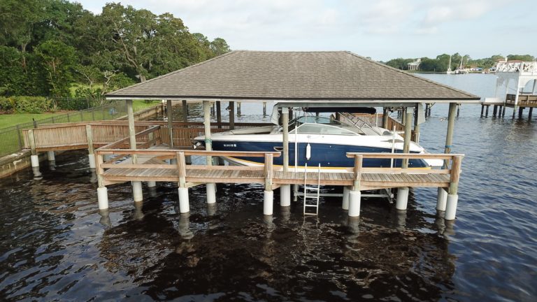 Snapjacket-Pier-Boat