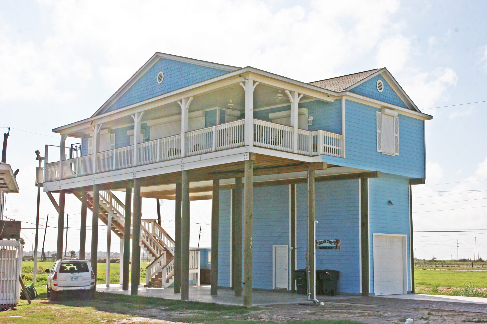 beach home back gb pilings