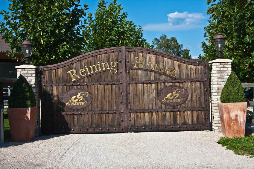 Custom Ranch Gates | 866.397.3038 Industrial Wood Products